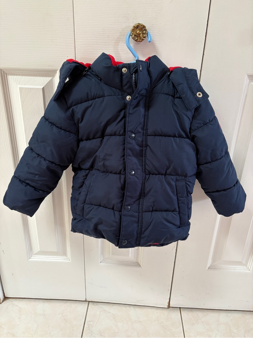 GAP Navy Puffer Jacket with Red Lining boys 3 years